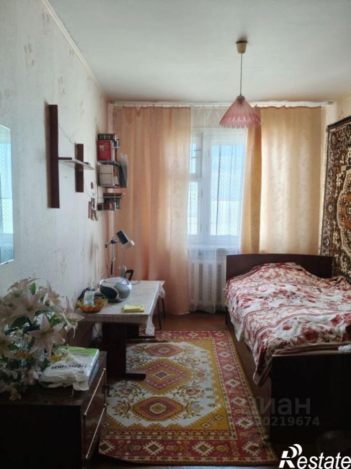 3-комн квартира пр-кт Строителей, 98,  д. 98