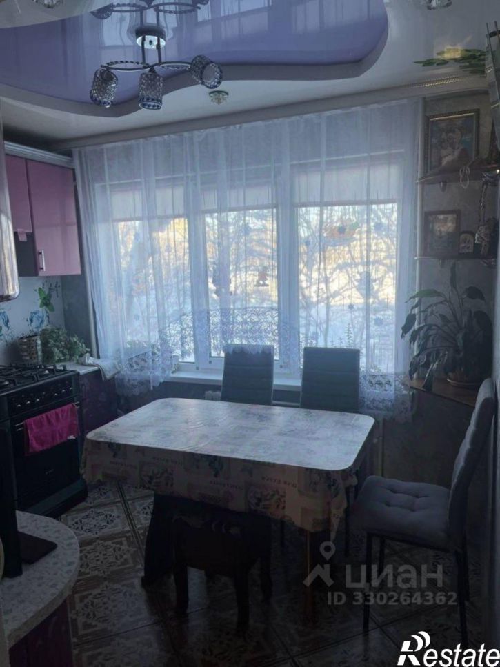 3-комн квартира пр-кт Строителей, 108,  д. 108