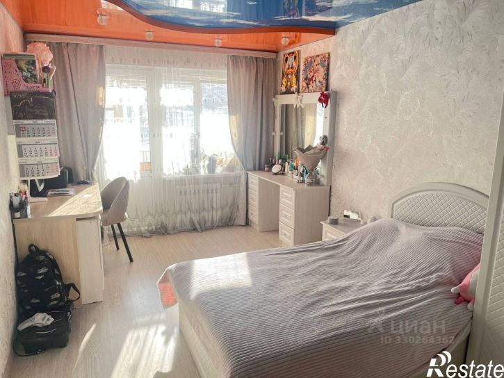 3-комн квартира пр-кт Строителей, 108,  д. 108