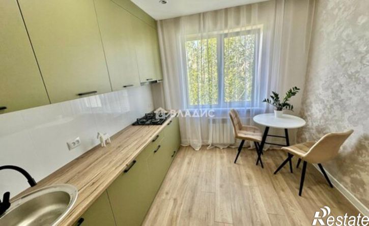 3-комн квартира ул Лядова, 40,  д. 40