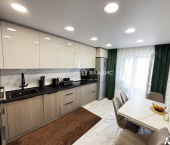 2-комн, 63кв м, этаж 9/18 ул Генерала Глазунова, 4