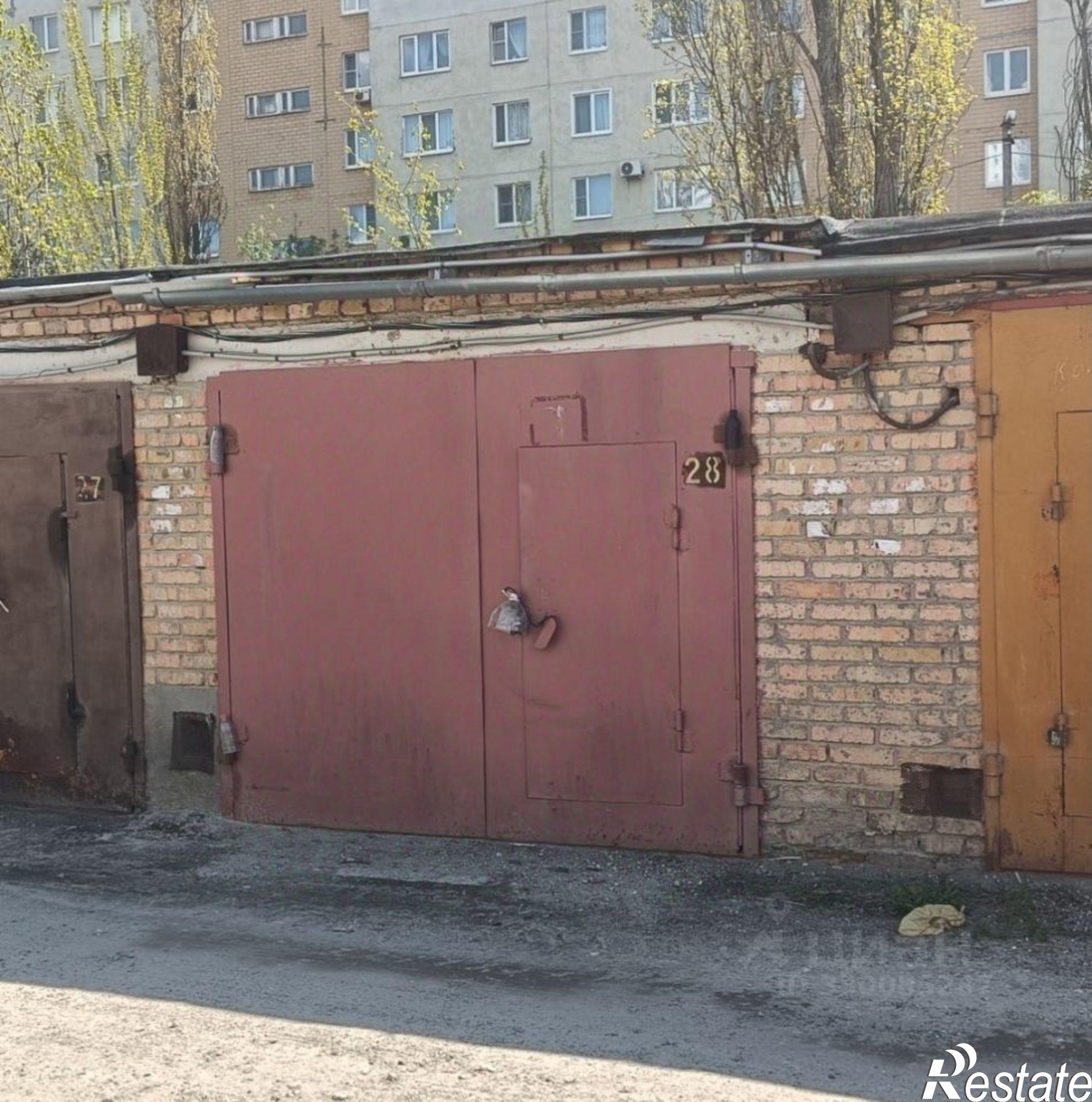 Купить гараж, место в паркинге за 950 004 рублей на ул Антонова, 5Б