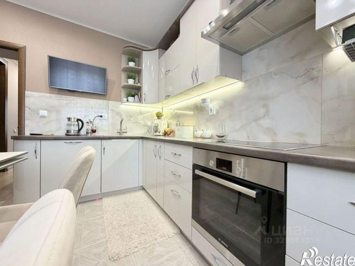 3-комн квартира ул Тамбовская, 1,  д. 1
