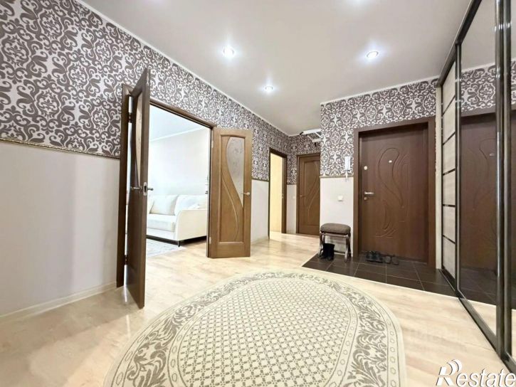 3-комн квартира ул Тамбовская, 1,  д. 1