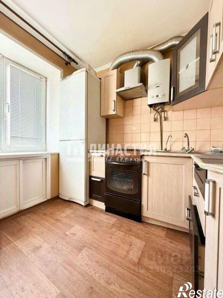 2-комн квартира пр-кт Победы, 16,  д. 16