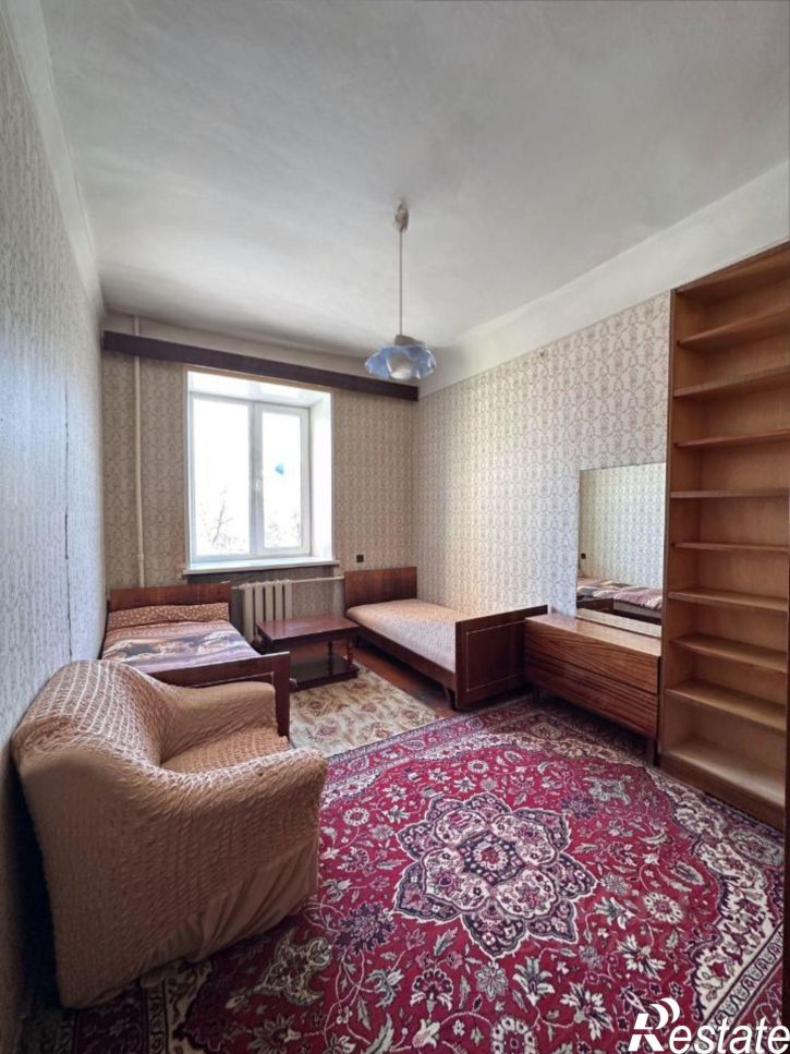 2-комн квартира улица Кирова, 67,  д. 67
