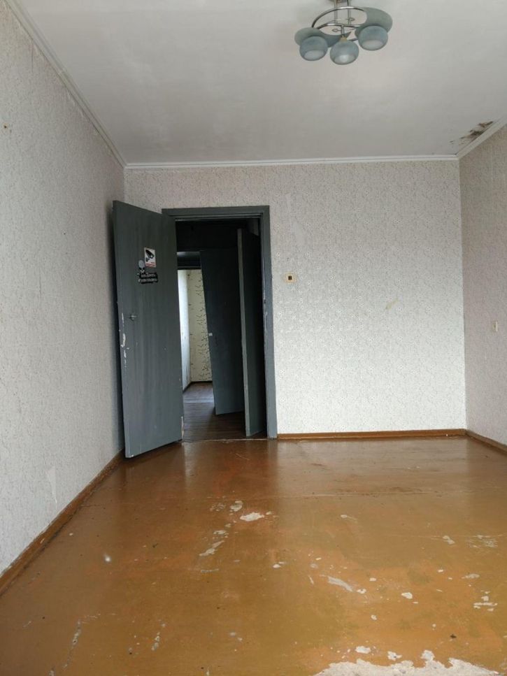 2-комн квартира 8 Марта ул, 9
