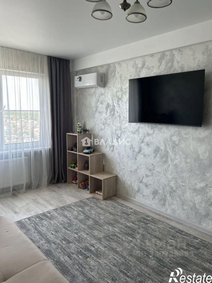 3-комн квартира ул Генерала Глазунова, 4,  д. 4