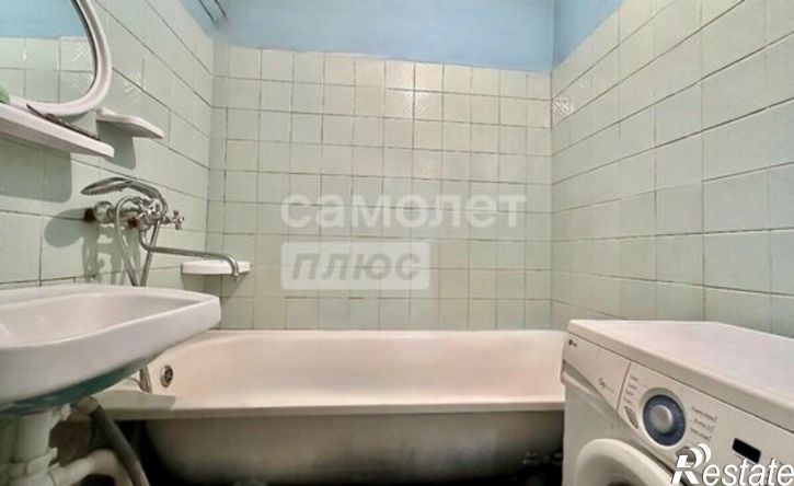 3-комн квартира пр-кт Строителей, 13,  д. 13