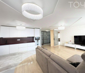 3-комн, 130кв м, этаж 9/14 ул Кулакова, 2