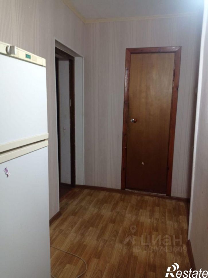 3-комн квартира пр-кт Строителей, 48,  д. 48