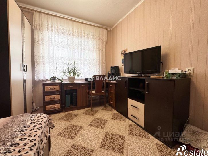 3-комн квартира улица Антонова, 5,  д. 5