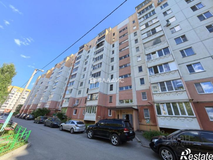 2-комн квартира пр-кт Строителей, 68А,  д. 68А