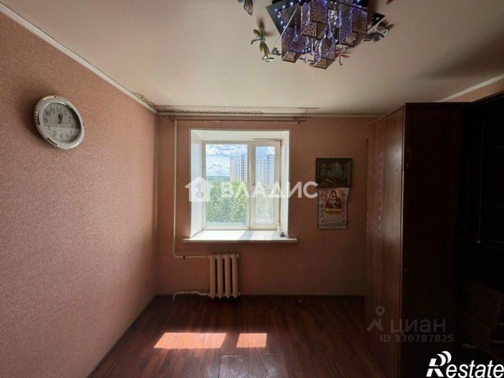 3-комн квартира пр-кт Победы, 126,  д. 126