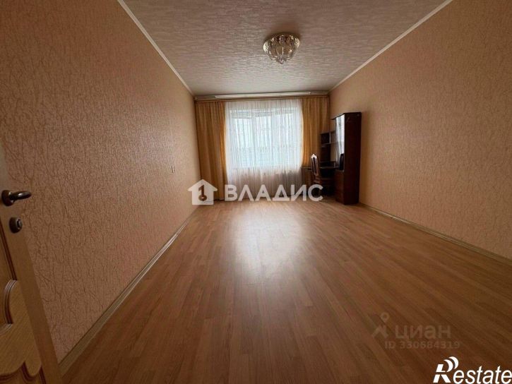 3-комн квартира ул Ладожская, 51А,  д. 51А