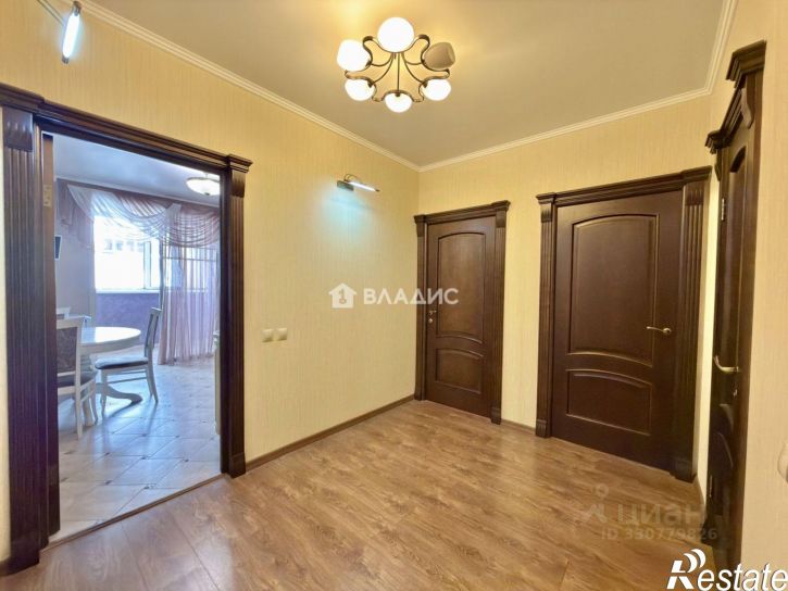 3-комн квартира ул Суворова, 159,  д. 159