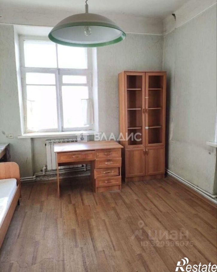 3-комн квартира ул Тамбовская, 1Г,  д. 1Г