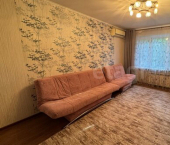 3-комн, 63кв м, этаж 2/9 пр-кт Строителей, 39
