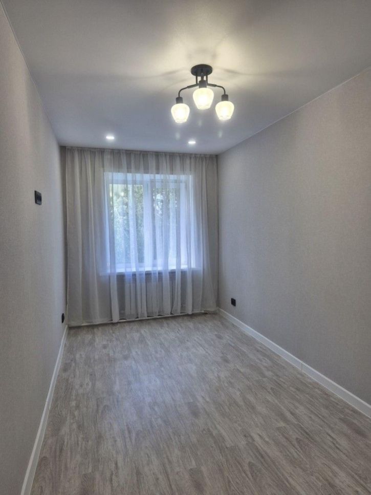 2-комн квартира Вяземского ул, 31