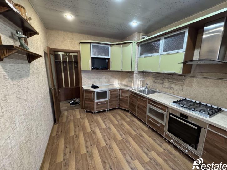 3-комн квартира пр-кт Строителей, 39,  д. 39