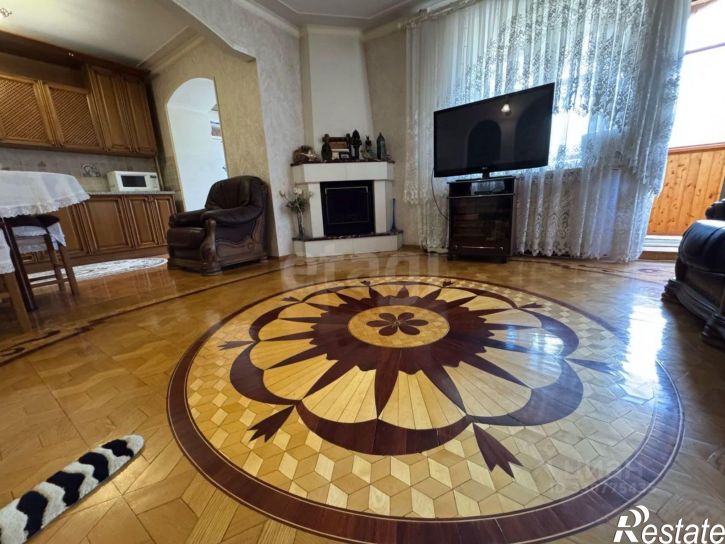 3-комн квартира ул 8 Марта, 17,  д. 17