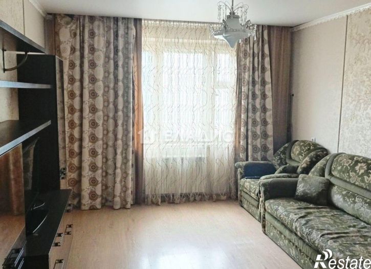 3-комн квартира ул Ладожская, 105,  д. 105