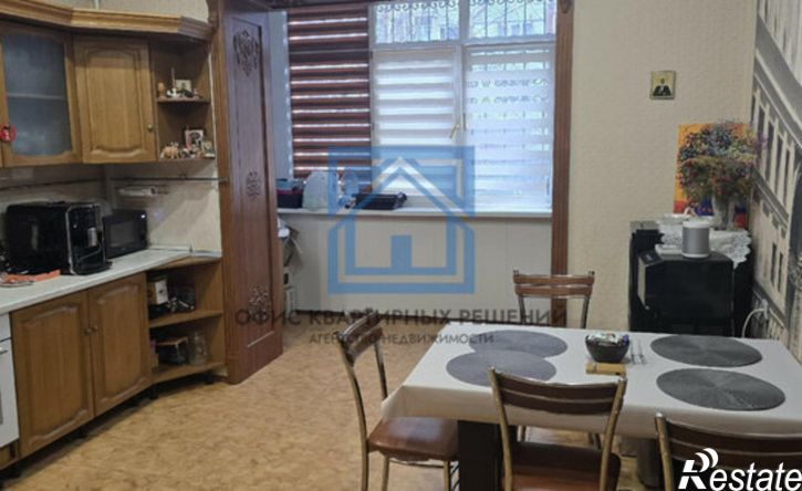 3-комн квартира ул Бугровка М., 18,  д. 18