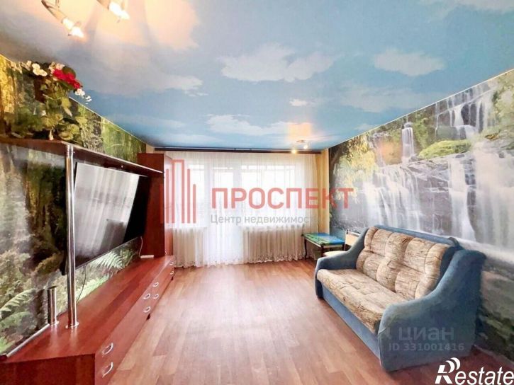 3-комн квартира ул Ладожская, 83,  д. 83