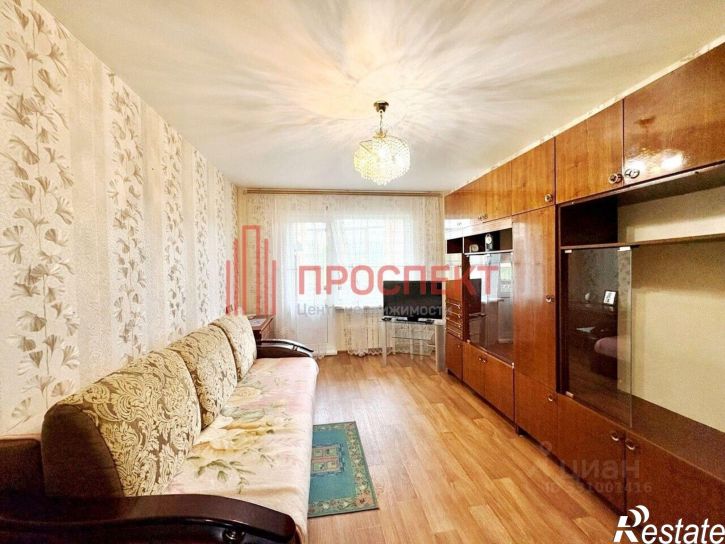 3-комн квартира ул Ладожская, 83,  д. 83