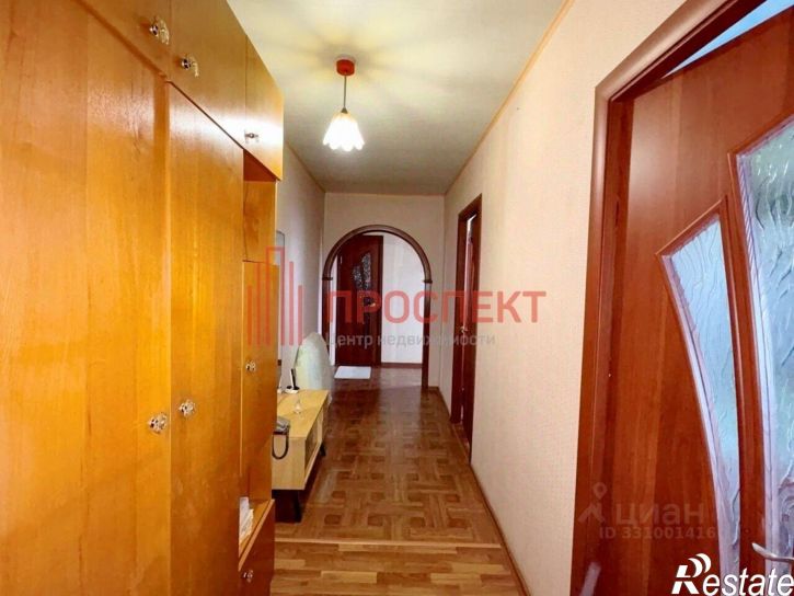 3-комн квартира ул Ладожская, 83,  д. 83