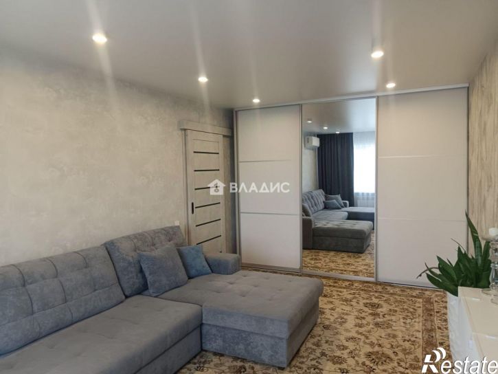 3-комн квартира пр-кт Строителей, 25,  д. 25