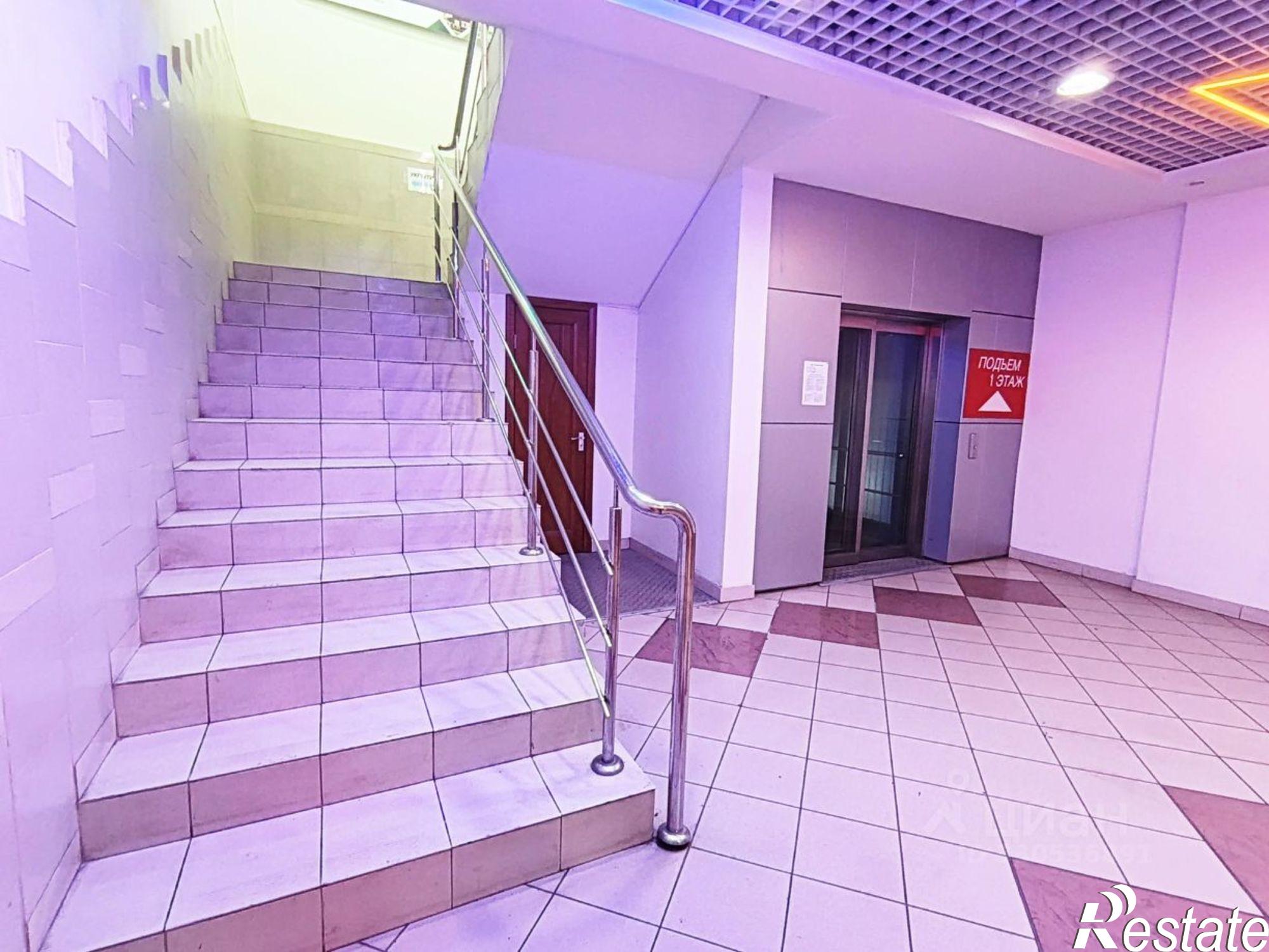 Сдать торговое помещение за 128 000 рублей на ул Кулакова, 1