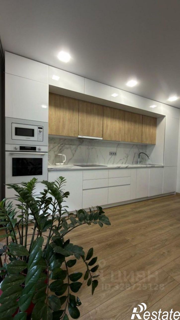 3-комн квартира ул Мира, 42,  д. 42