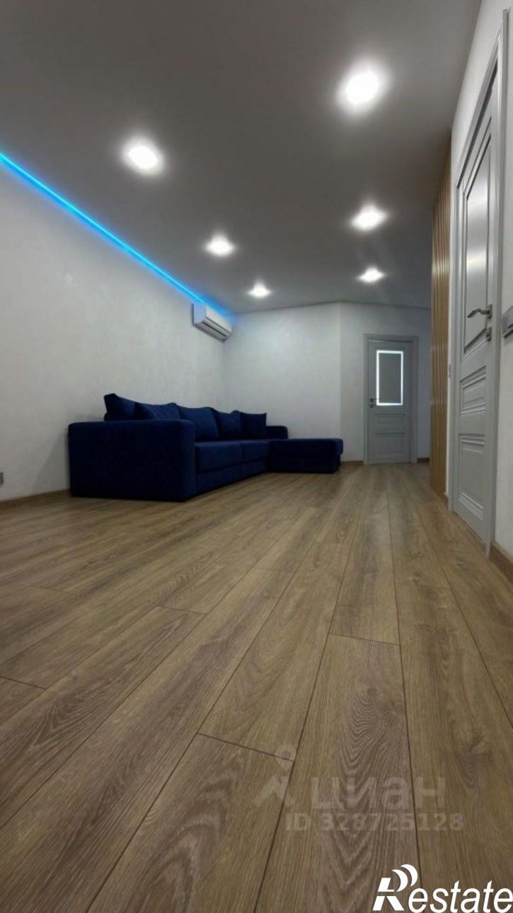 3-комн квартира ул Мира, 42,  д. 42