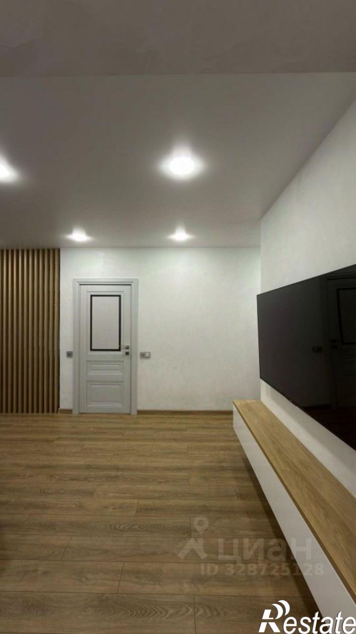3-комн квартира ул Мира, 42,  д. 42