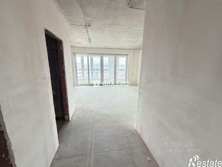 3-комн квартира ул Глазунова, 10,  д. 10