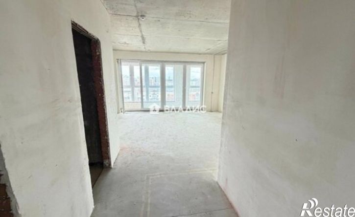 3-комн квартира ул Глазунова, 10,  д. 10