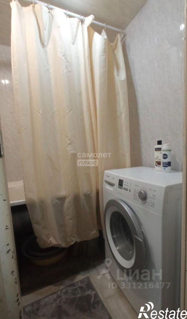 2-комн квартира Молодогвардейская улица, 32,  д. 32