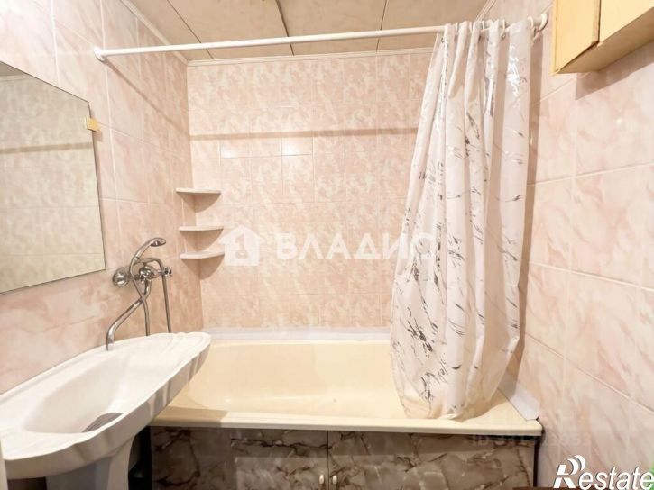 3-комн квартира ул Тепличная, 11,  д. 11