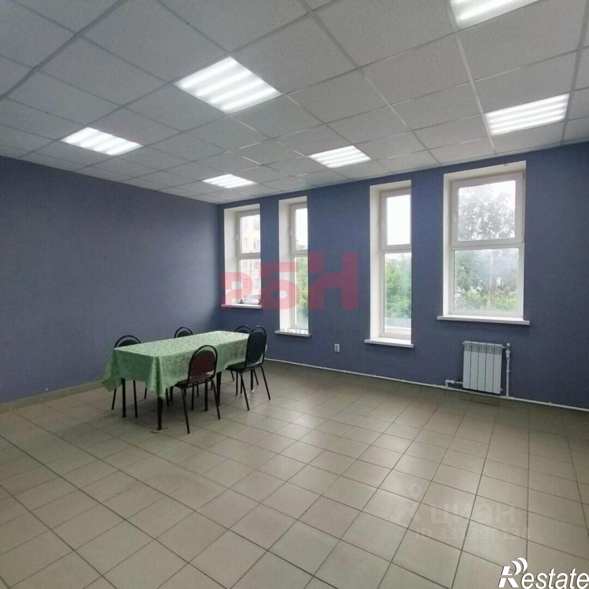 Сдать офис, помещение под офис за 27 002 рублей на ул Свердлова, 32