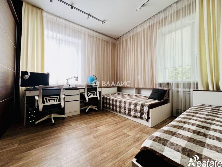 3-комн квартира ул Ударная, 24,  д. 24