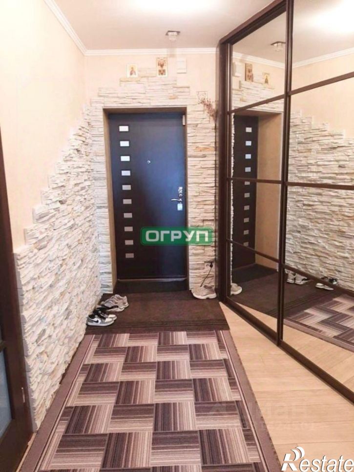 3-комн квартира улица Антонова, 21,  д. 21