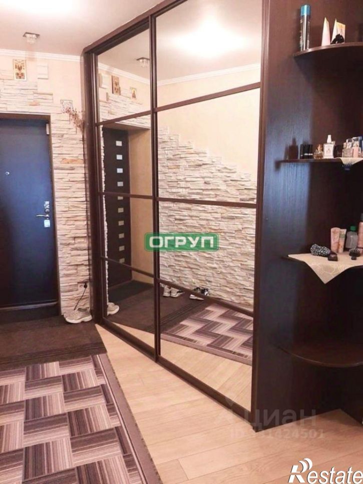 3-комн квартира улица Антонова, 21,  д. 21