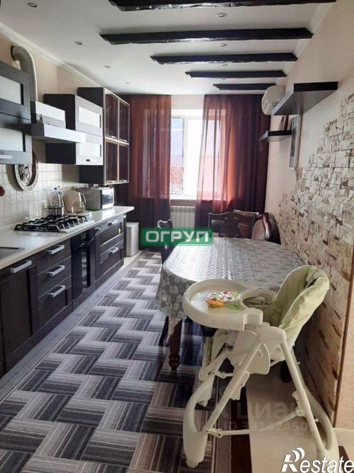 3-комн квартира улица Антонова, 21,  д. 21