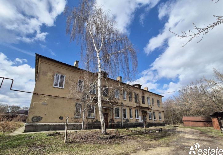 Комната ул Столярная, 10,  д. 10