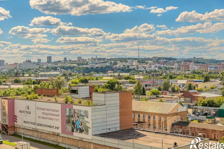2-комн квартира улица Пожарского, 1,  д. 1