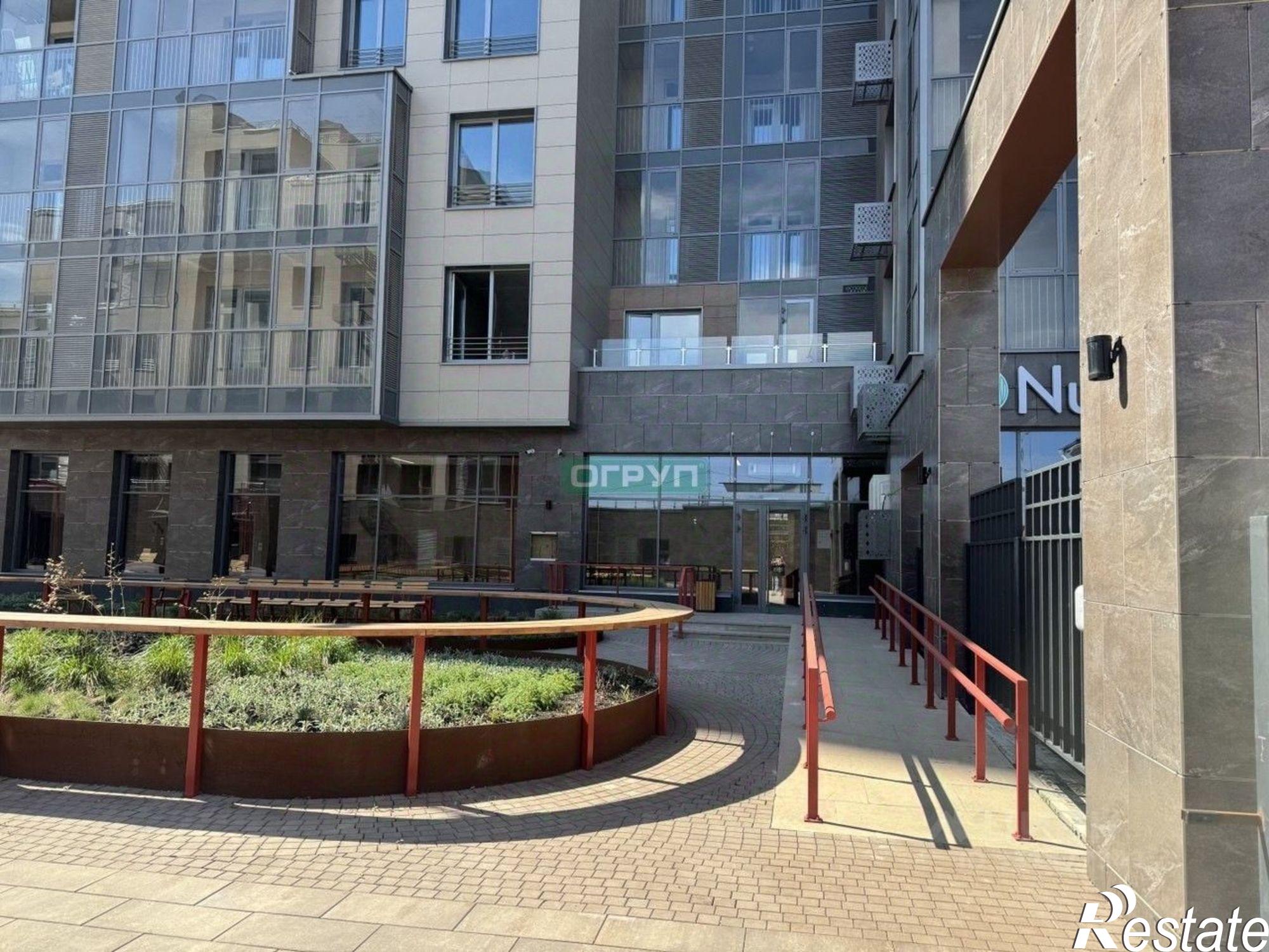 Сдать гараж, место в паркинге за 7 001 рублей на ул Урицкого, 45В