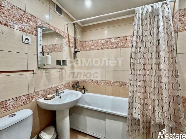 2-комн квартира ул Ленинградская, 11,  д. 11