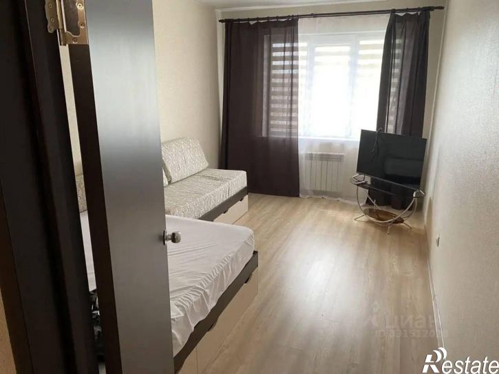 1-комн квартира улица Антонова, 5В,  д. 5В