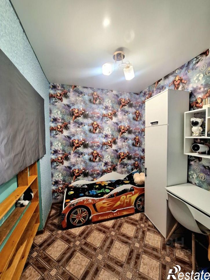2-комн квартира ул Дзержинского, 3,  д. 3